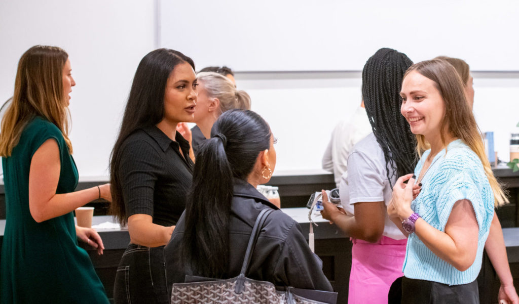 STEP IN TO FASHION – CALL FOR EMPLOYERS LOOKING TO OFFER INTERNSHIPS