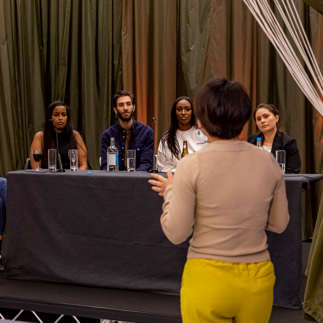 Apply Now: The Backroom Pitch